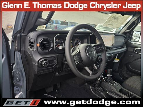 New 2026 Jeep Gladiator Mojave AWD/4WD image 8