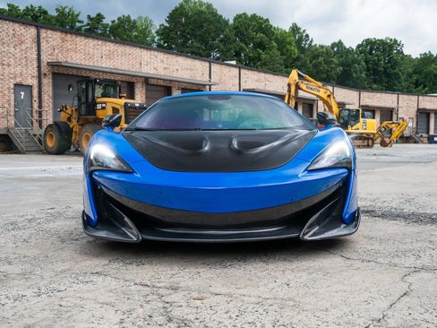 Used 2019 McLaren 600LT RWD image 12