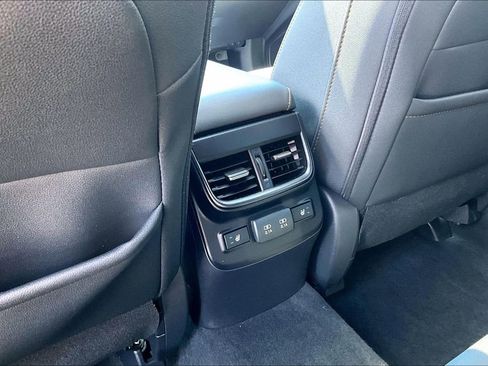 Used 2022 Subaru Outback Wilderness AWD/4WD image 34