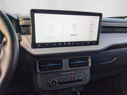 Used 2025 Ford Maverick XLT w/ XLT Luxury Package image 10