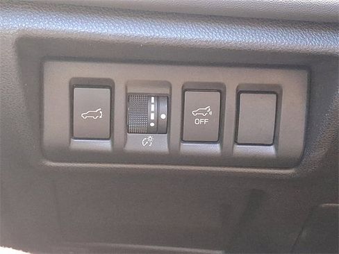 Used 2023 Subaru Outback Limited XT image 24