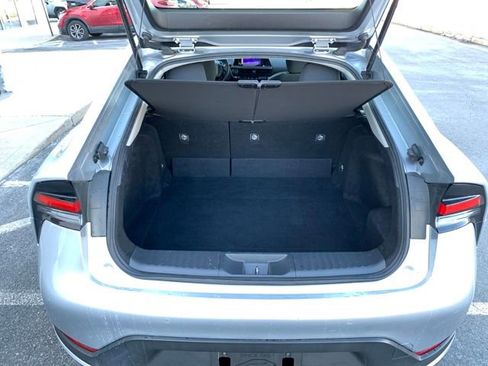 Used 2023 Toyota Prius LE image 27