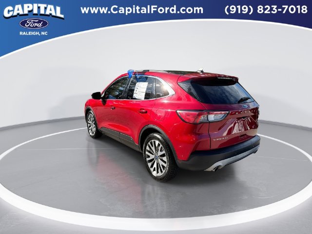 Certified 2020 Ford Escape Titanium FWD image 6