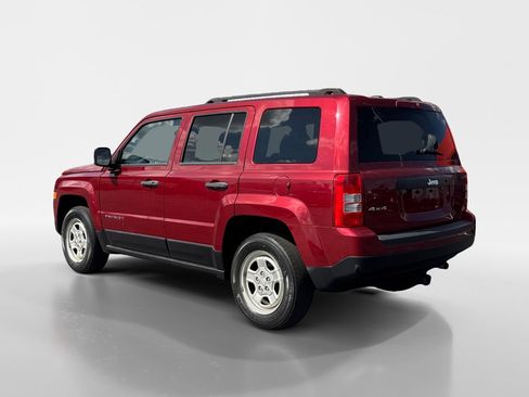 Used 2016 Jeep Patriot Sport AWD/4WD image 4