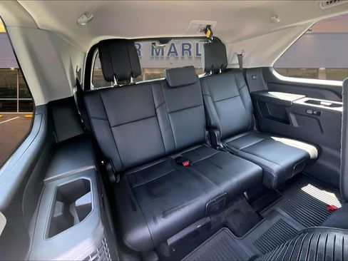 Used 2024 Toyota Sequoia SR5 w/ SR5 Premium Package AWD/4WD image 28