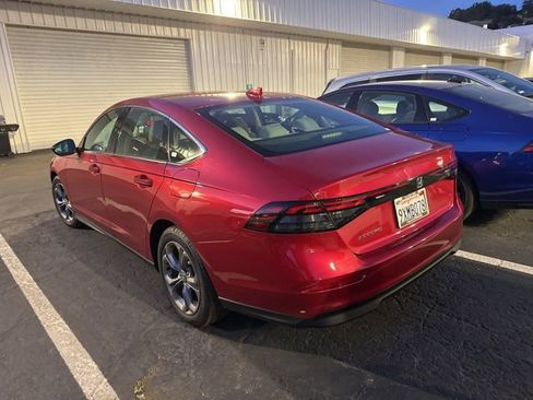 Used 2024 Honda Accord EX image 4
