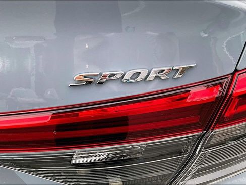 Used 2024 Honda Civic Sport image 24