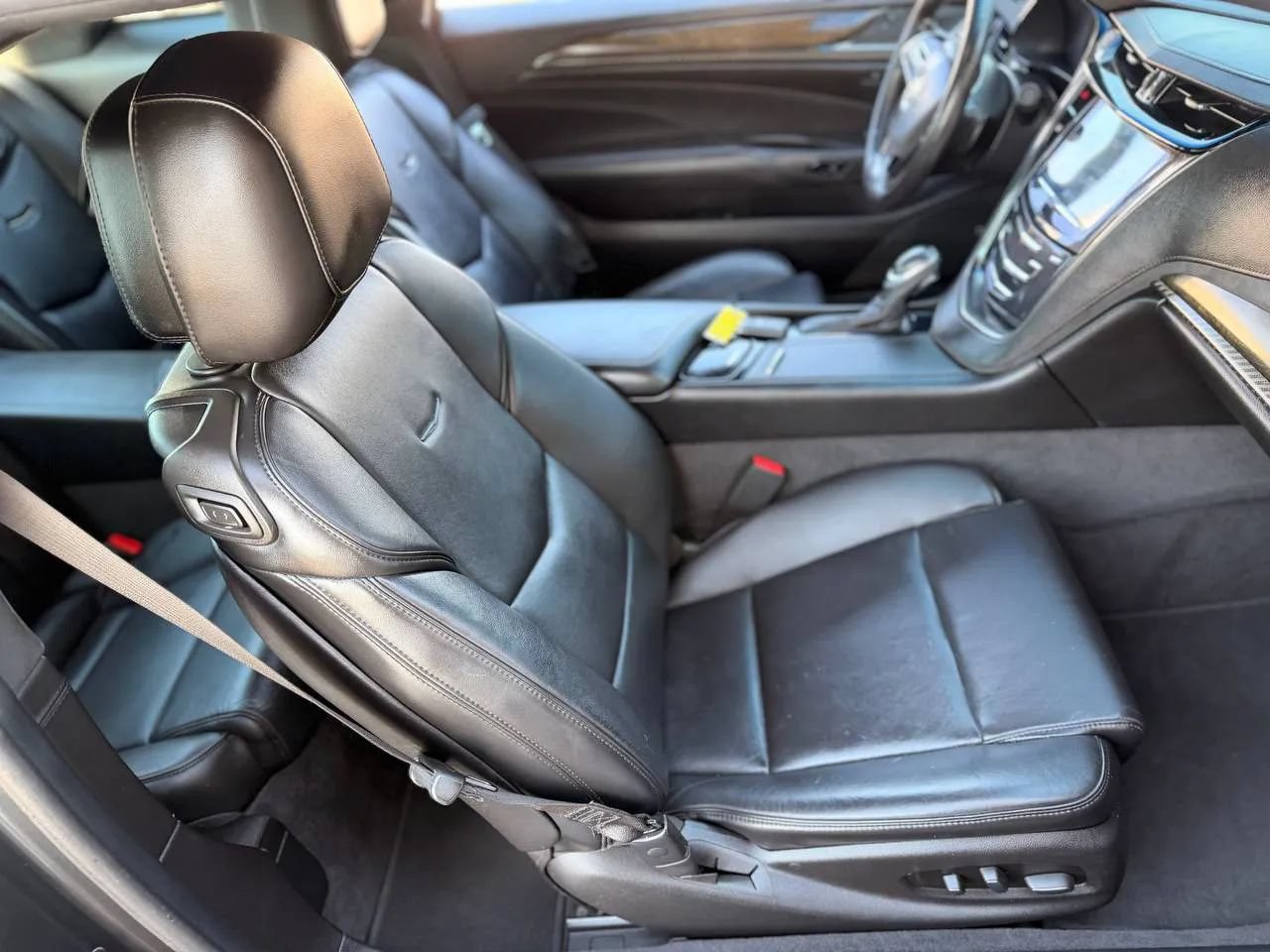 Used 2014 Cadillac ELR w/ Luxury Package FWD image 38