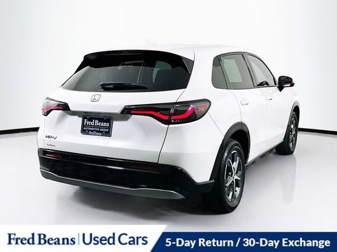Used 2024 Honda HR-V EX-L image 11