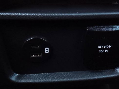 Used 2021 Ford Edge SEL w/ Convenience Package image 25