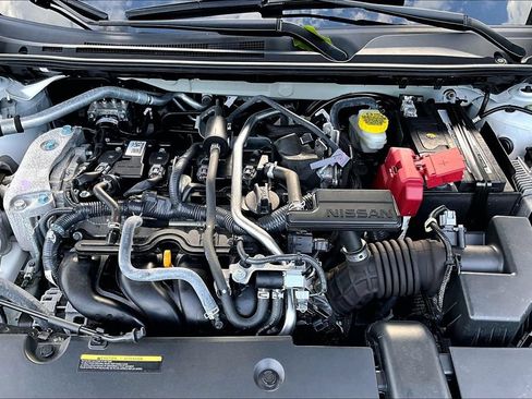 Used 2024 Nissan Sentra SV FWD image 23