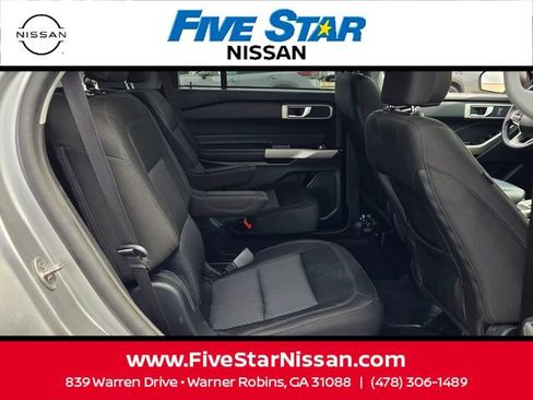 Used 2023 Ford Explorer XLT RWD image 16