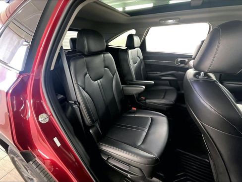 Used 2023 Kia Sorento X-Line EX image 25