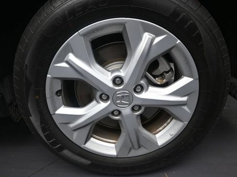 Used 2025 Honda HR-V LX image 9