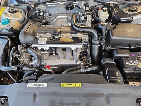 Used 2002 Volvo C70 HT image 28