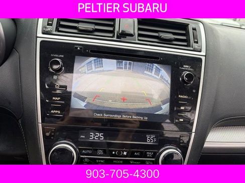 Used 2018 Subaru Outback 2.5i Premium image 12