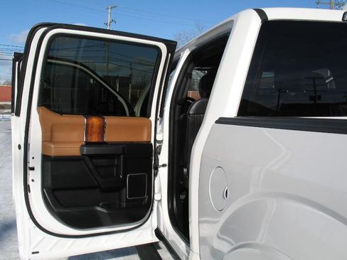 Used 2016 Ford F150 Limited w/ Trailer Tow Package image 16