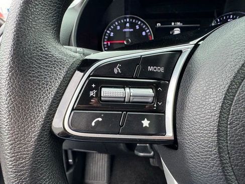 Used 2024 Kia Forte LXS image 13