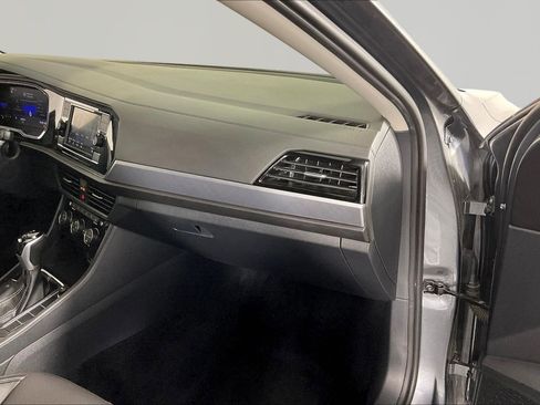 Used 2023 Volkswagen Jetta SE FWD image 25
