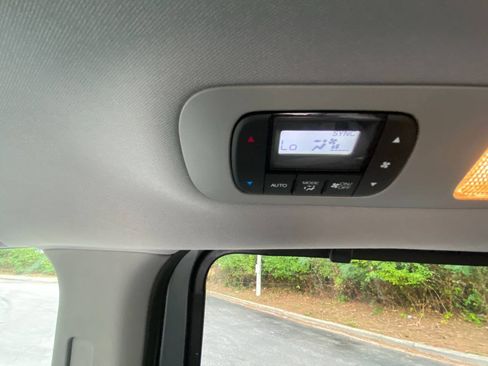 Used 2019 Honda Odyssey Touring image 49