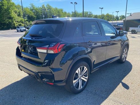 Used 2024 Mitsubishi Outlander Sport ES AWD/4WD image 3