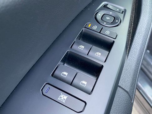 New 2026 Kia Sportage SX Prestige AWD/4WD image 11