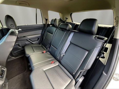 Used 2022 Volkswagen Atlas SE FWD image 22