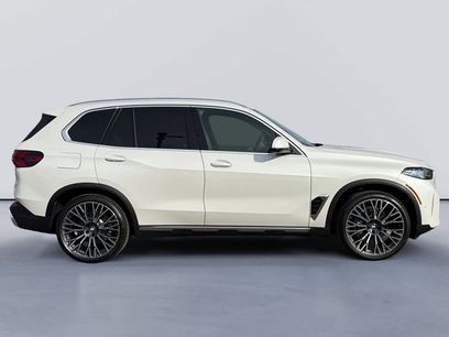 New 2026 BMW X5 xDrive40i w/ Executive Package