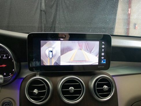 Used 2022 Mercedes-Benz GLC 300 4MATIC image 37