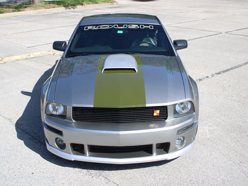 Used 2008 Ford Mustang GT RWD image 7
