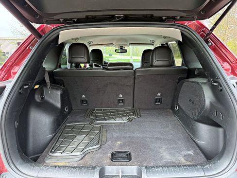 Used 2020 Jeep Cherokee Limited AWD/4WD image 19