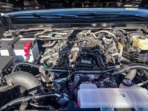New 2026 Toyota Tacoma SR5 RWD image 14