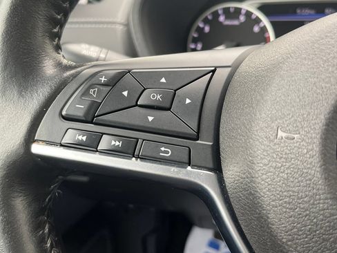 Used 2025 Nissan Sentra SV w/ All-Weather Package FWD image 20