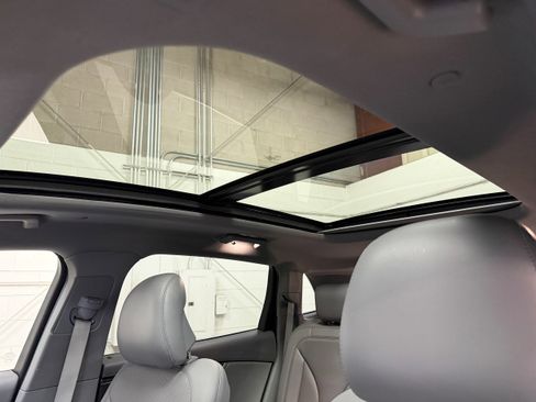 Used 2019 Lincoln Nautilus Reserve image 30