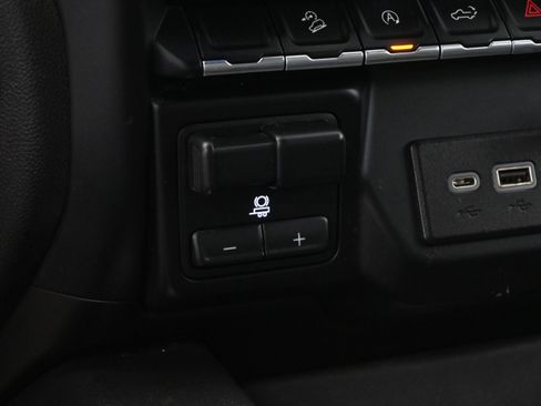 Used 2021 Chevrolet Silverado 1500 RST w/ All Star Edition Plus AWD/4WD image 26