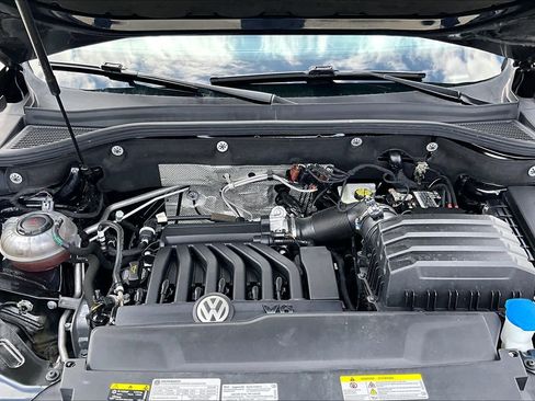 Used 2023 Volkswagen Atlas Cross Sport SEL Premium R-Line AWD/4WD image 49