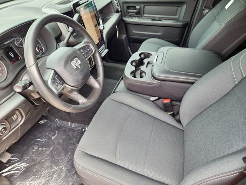 New 2026 RAM 2500 Tradesman AWD/4WD image 9