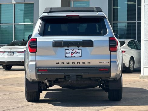 New 2026 Toyota 4Runner TRD Off-Road Premium AWD/4WD image 5