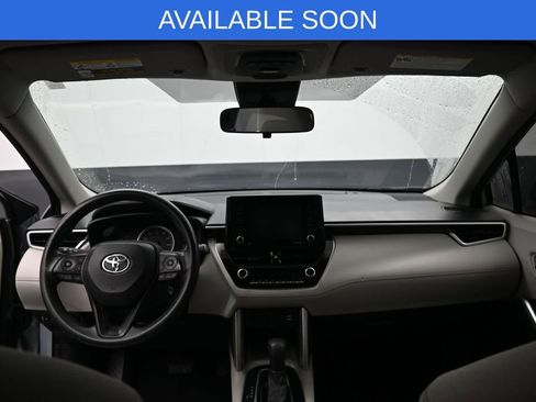 Used 2022 Toyota Corolla Cross L AWD/4WD image 24