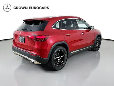 Used 2026 Mercedes-Benz GLA 250 4MATIC image 5