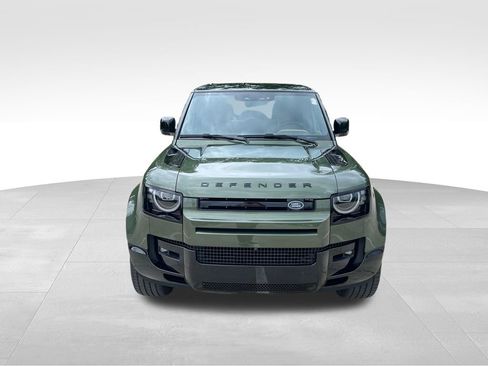 New 2026 Land Rover Defender 130 X-Dynamic SE AWD/4WD image 8