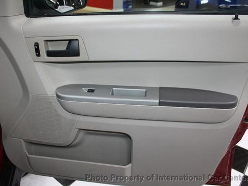 Used 2008 Ford Escape XLT image 25