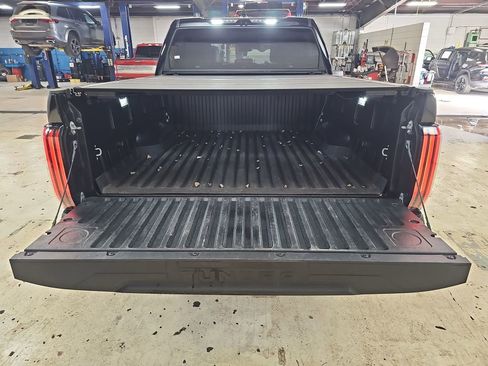 Used 2022 Toyota Tundra Platinum image 23