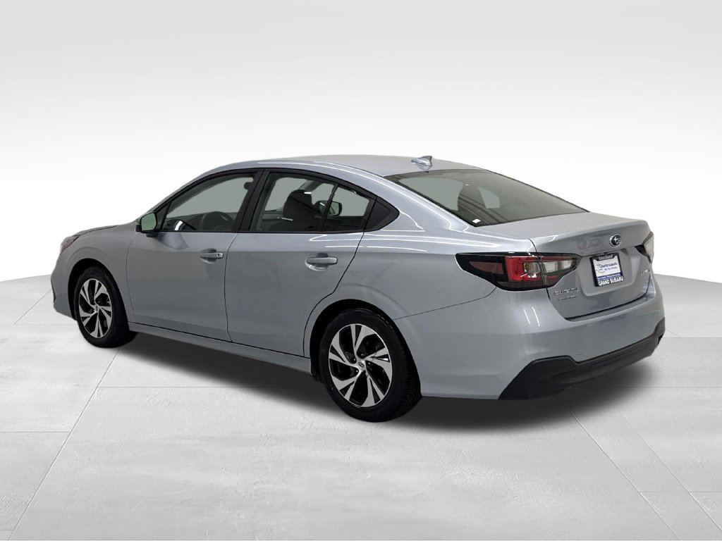 Certified 2025 Subaru Legacy Premium AWD/4WD image 4