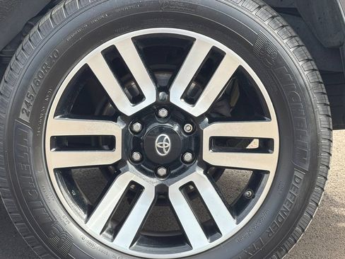 Used 2014 Toyota 4Runner Limited AWD/4WD image 25