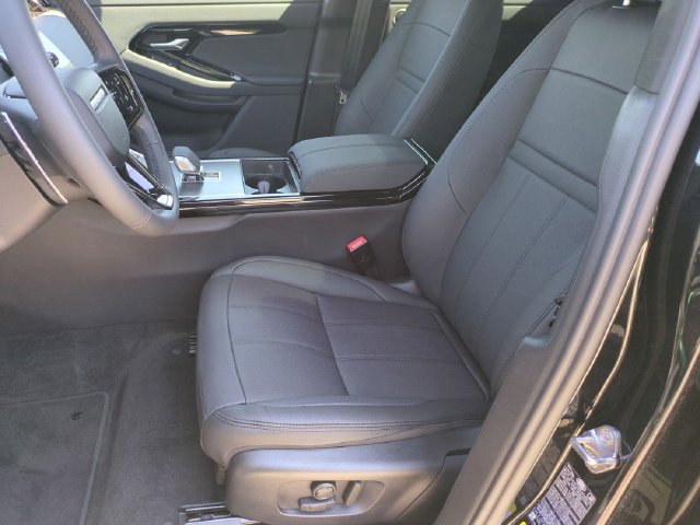 New 2026 Land Rover Range Rover Evoque S AWD/4WD image 12