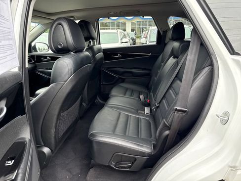 Used 2016 Kia Sorento SX AWD/4WD image 14