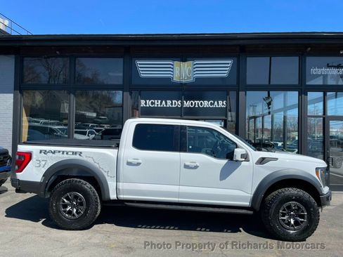 Used 2022 Ford F150 Raptor w/ Raptor 37 Performance Package AWD/4WD image 2