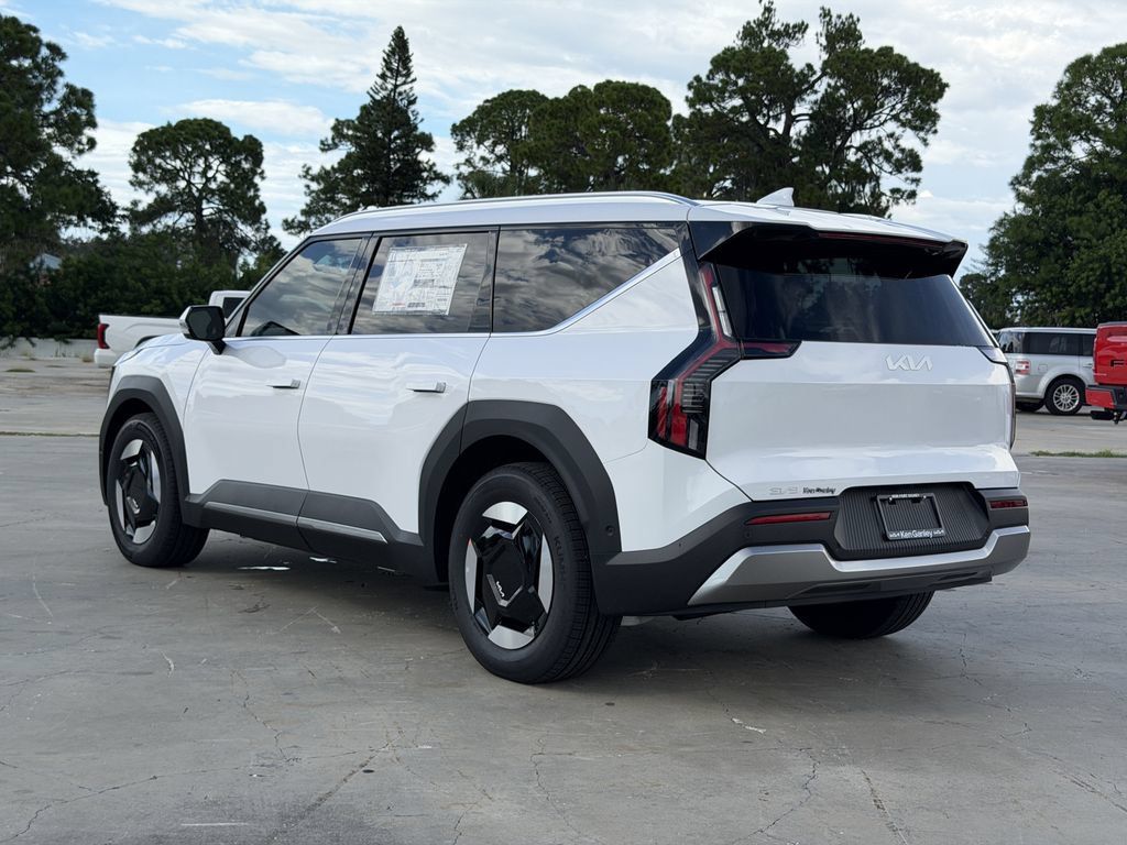 New 2026 Kia EV9 Wind AWD/4WD image 6