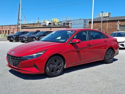 Used 2021 Hyundai Elantra SEL w/ Convenience Package
